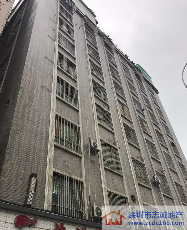 石巖小產權房
